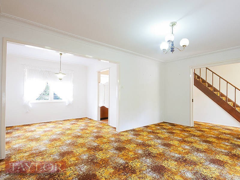 19 Gordon Avenue, Castle Hill NSW 2154