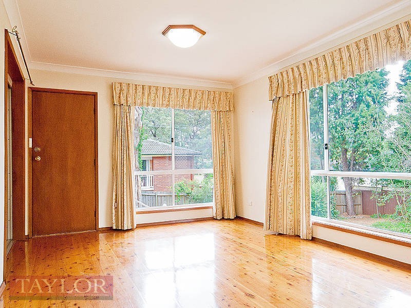 19 Gordon Avenue, Castle Hill NSW 2154