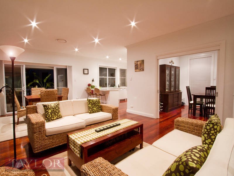 46 Hunterford Crescent, Oatlands NSW 2117