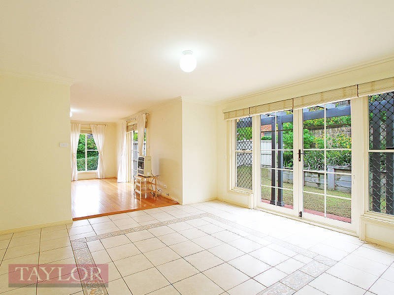 11 Riverview Place, Oatlands NSW 2117