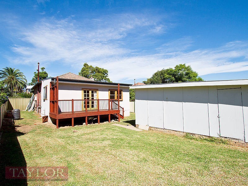 9 Moree Avenue, Westmead NSW 2145