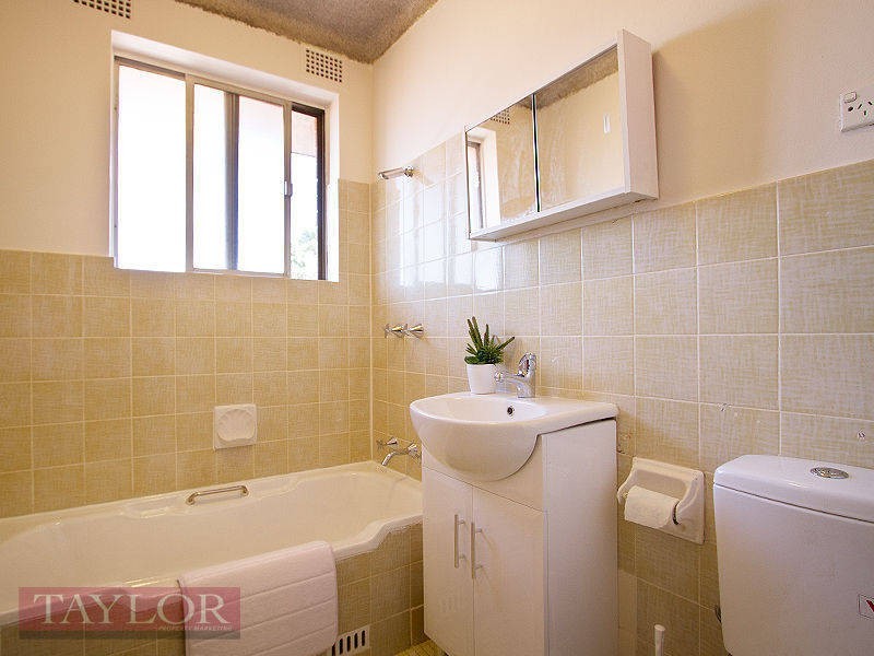 9/8 Allen Street, Harris Park NSW 2150