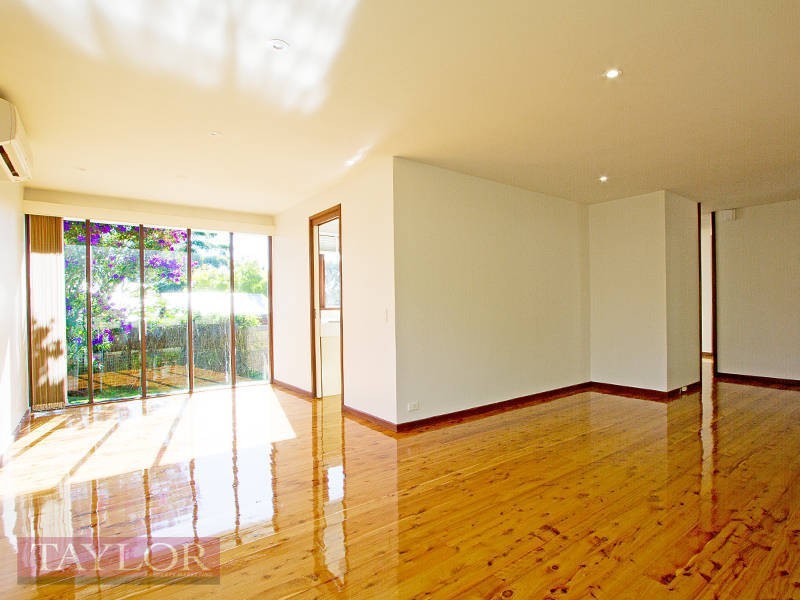 52 Larra Crescent, North Rocks NSW 2151