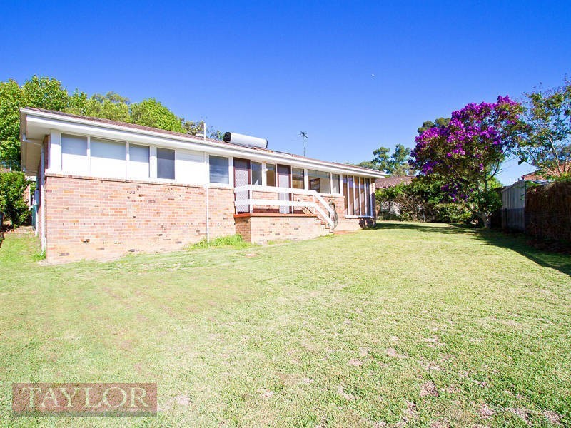 52 Larra Crescent, North Rocks NSW 2151