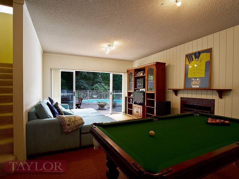 10 Holmes Avenue, Oatlands NSW 2117