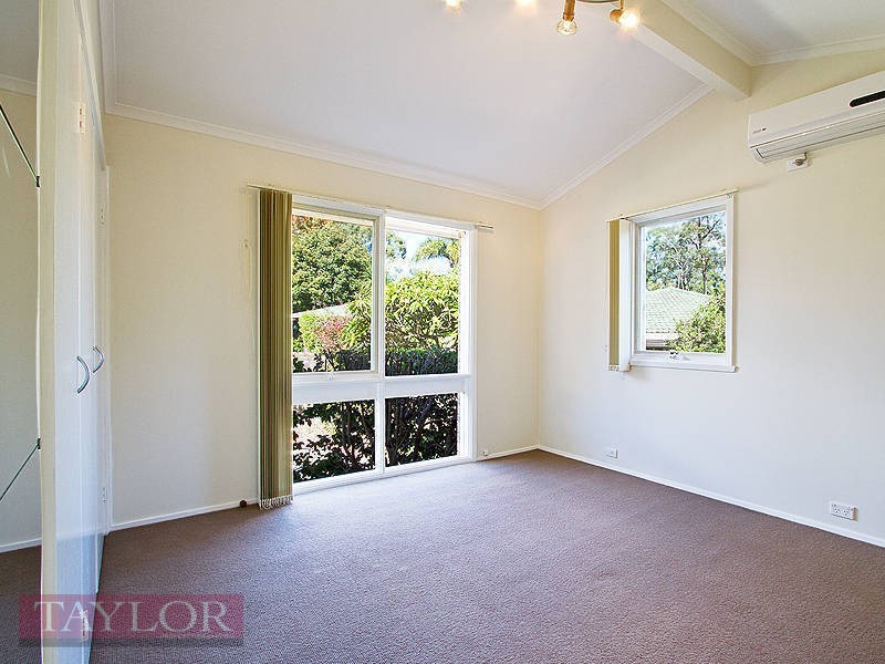 6 Rajola Place, North Rocks NSW 2151