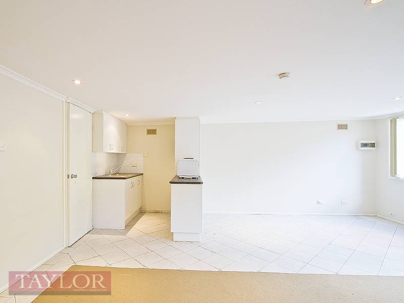 6 Rajola Place, North Rocks NSW 2151