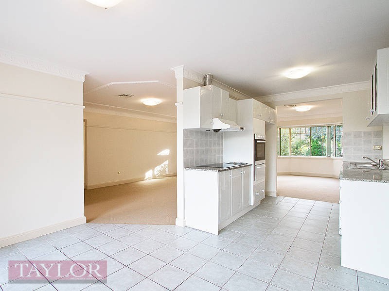 136/40 Strathalbyn Drive, Oatlands NSW 2117