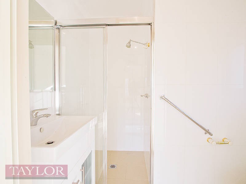 136/40 Strathalbyn Drive, Oatlands NSW 2117