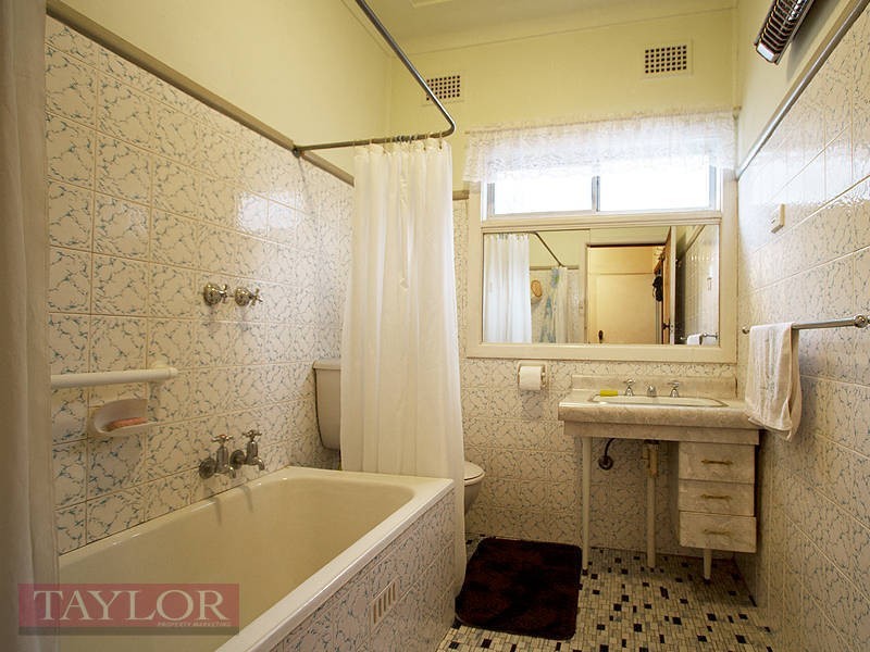 4 Brabyn Street, Parramatta NSW 2150