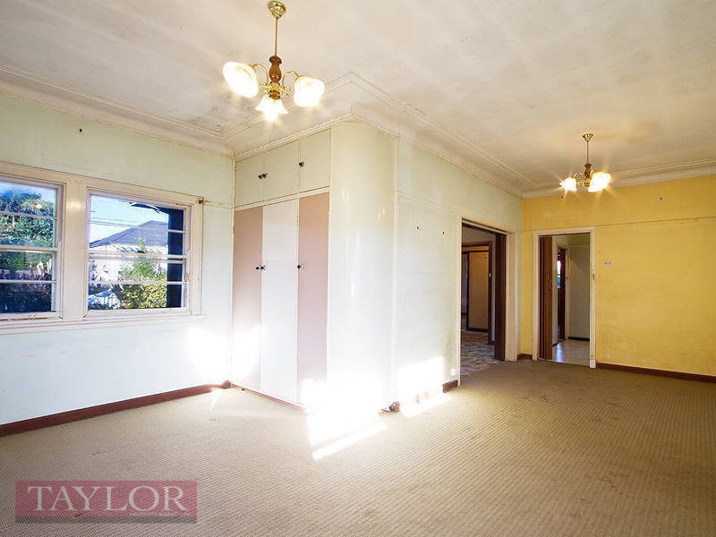 33 Bettington Road, Oatlands NSW 2117