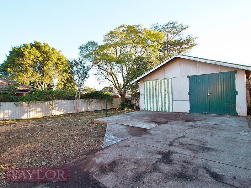 33 Bettington Road, Oatlands NSW 2117