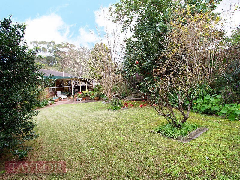 3 Wyuna Place, Oatlands NSW 2117