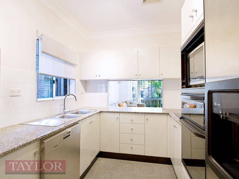 137/40 Strathalbyn Drive, Oatlands NSW 2117