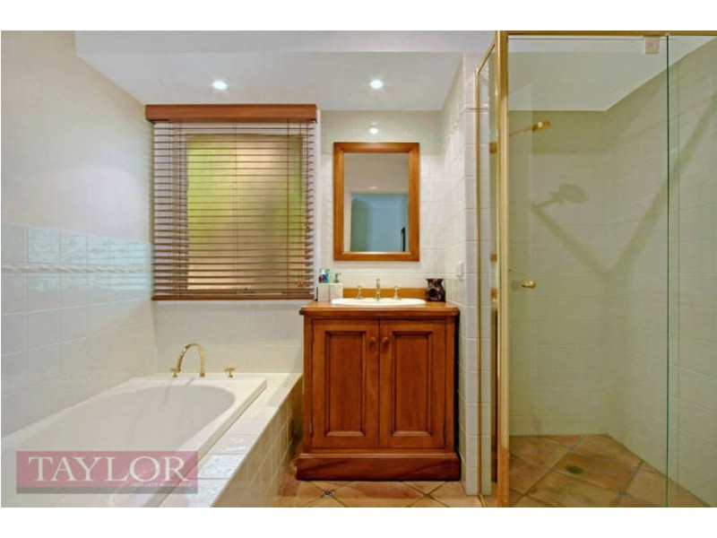 189 Bettington Road, Carlingford NSW 2118