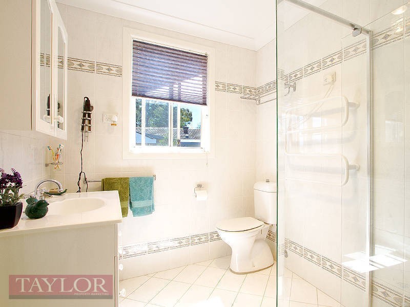 1 Kelvin Court, Oatlands NSW 2117