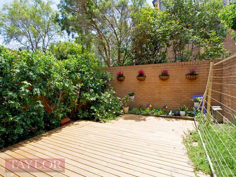 8/210 Pennant Hills Road, Oatlands NSW 2117