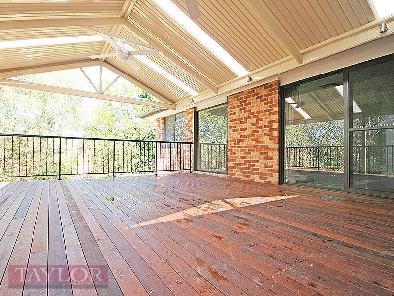 18 Blackwood Place, Oatlands NSW 2117