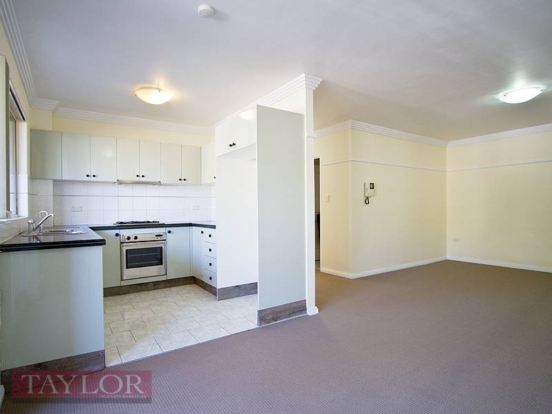 21/27-33 Addlestone Road, Merrylands NSW 2160