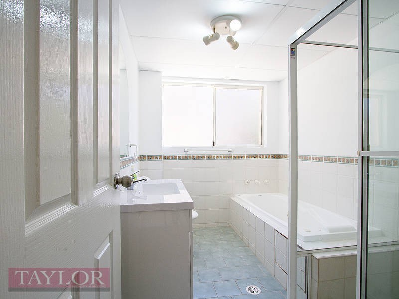 21/27-33 Addlestone Road, Merrylands NSW 2160