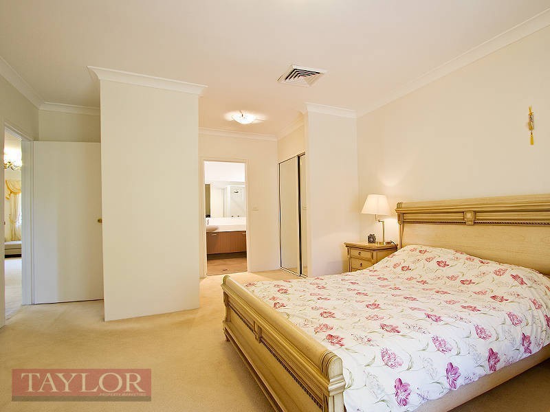 80/40 Strathalbyn Drive, Oatlands NSW 2117