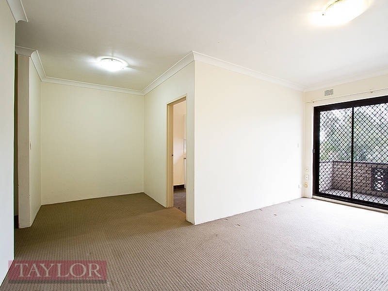 11/24 Wigram Street, Harris Park NSW 2150