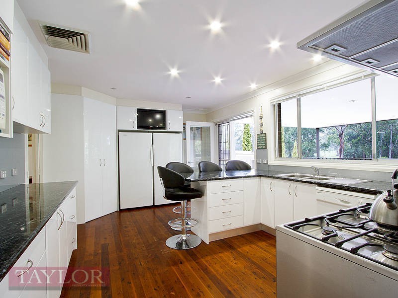 13 York Street, Oatlands NSW 2117