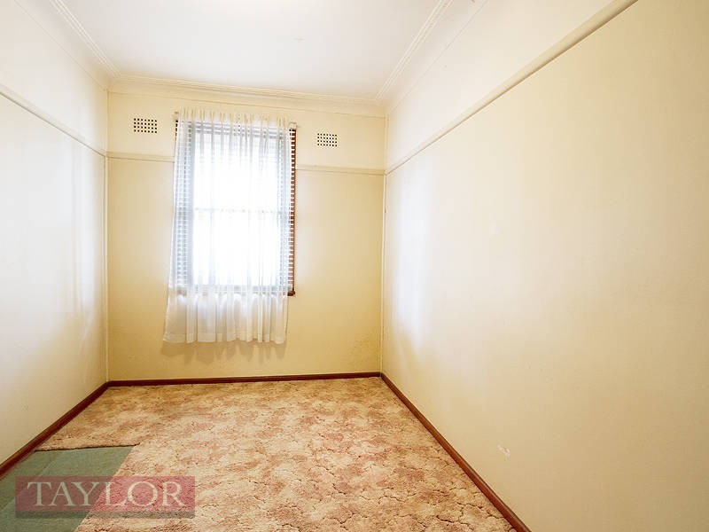 15 Charles Street, Oatlands NSW 2117