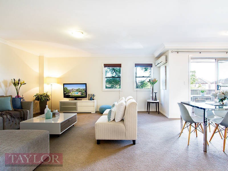 4/15 Governors Way, Oatlands NSW 2117