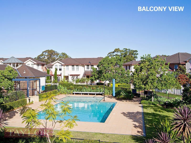 4/15 Governors Way, Oatlands NSW 2117