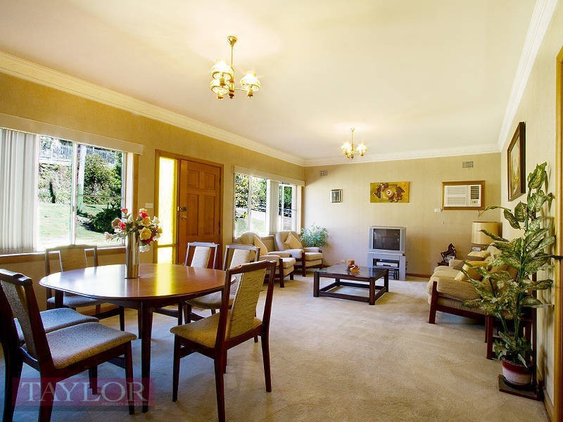 18 Forsyth Place, Oatlands NSW 2117