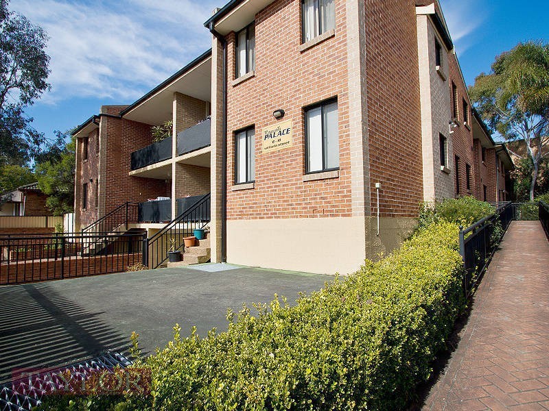 8/8-10 Victoria Street, Granville NSW 2142