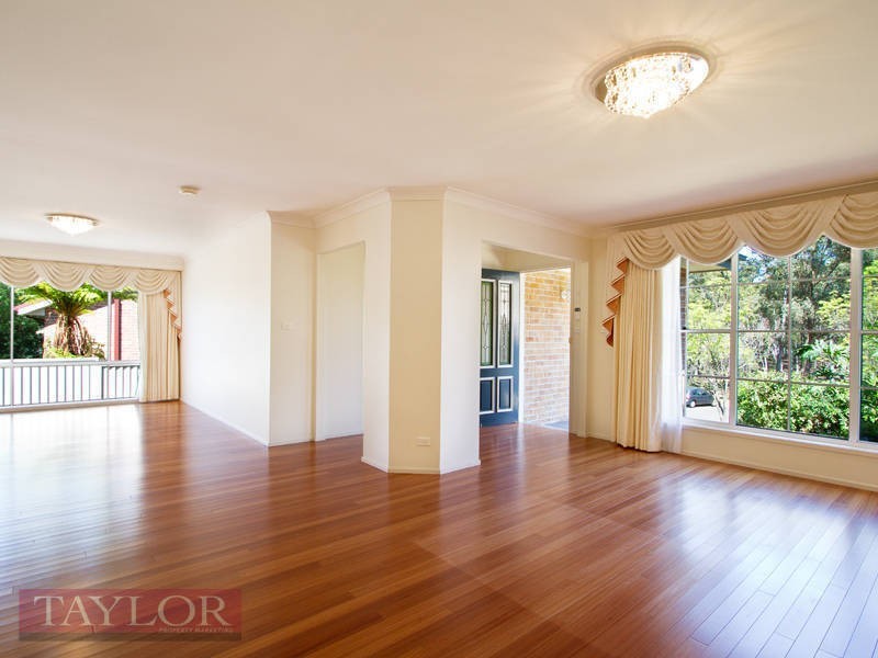 15 Larnook Close, Oatlands NSW 2117