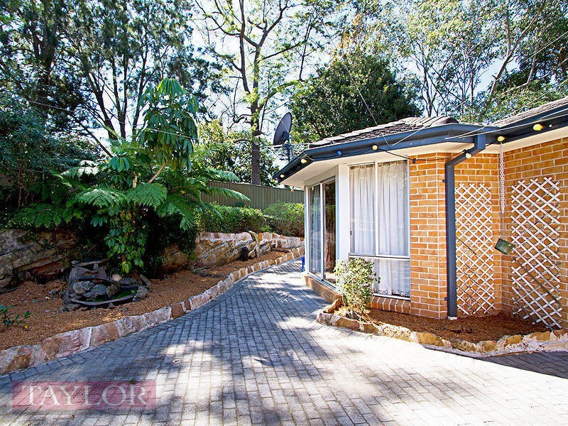 15 Larnook Close, Oatlands NSW 2117