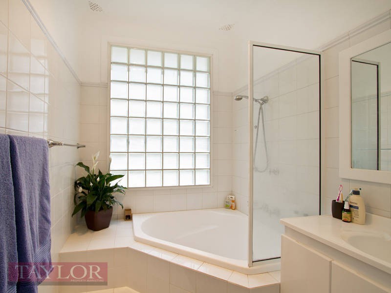 3 Maple Place, Constitution Hill NSW 2145