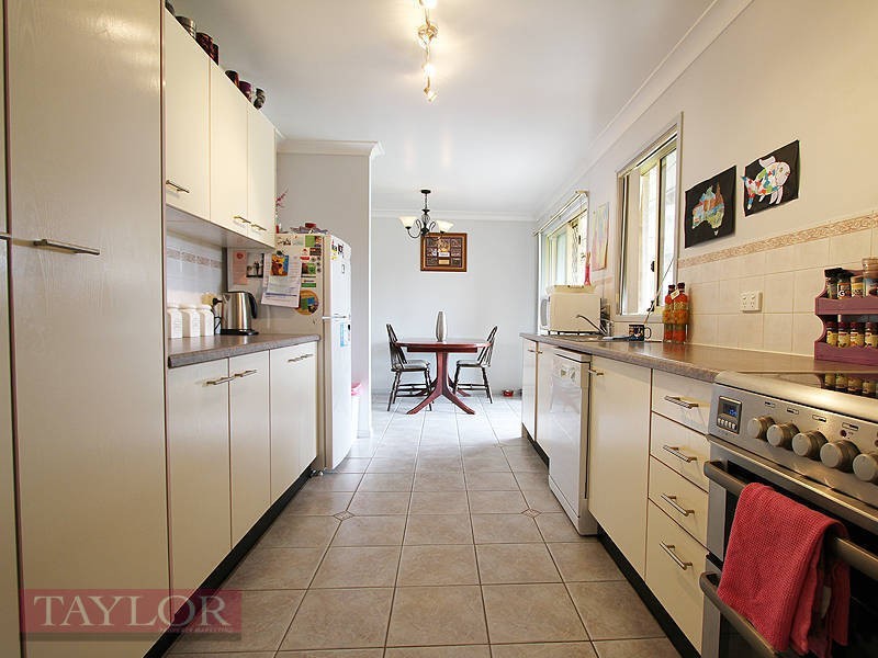 33A Sale Street, Greta NSW 2334