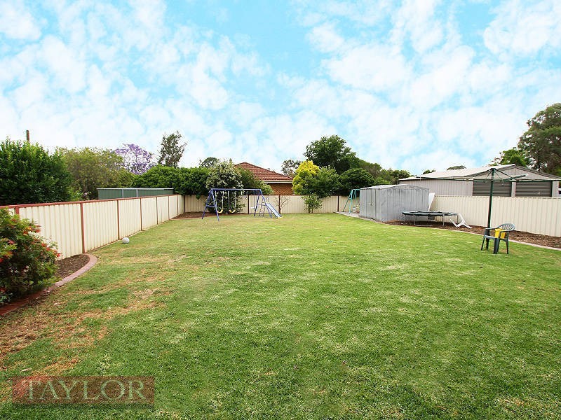 33A Sale Street, Greta NSW 2334