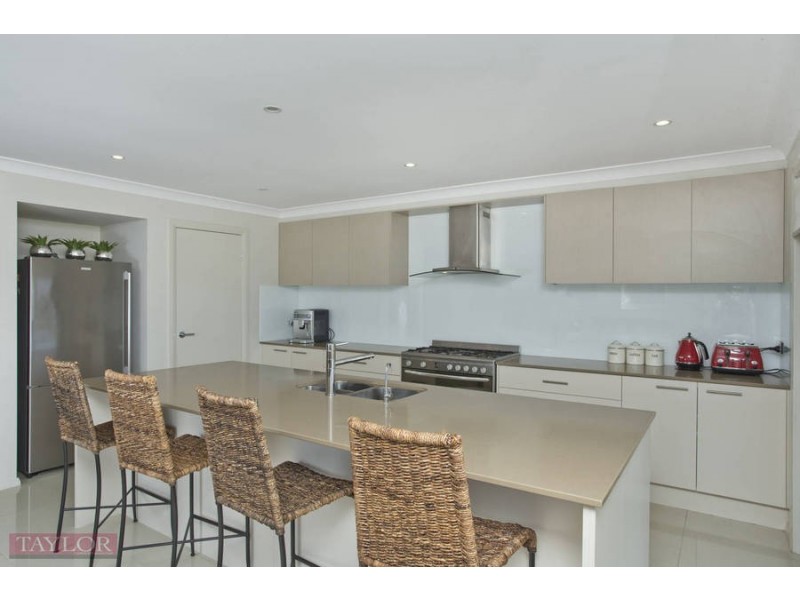 19  Wentworth Close, Branxton NSW 2335