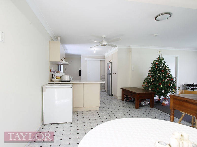 401 Camp Road, Greta NSW 2334