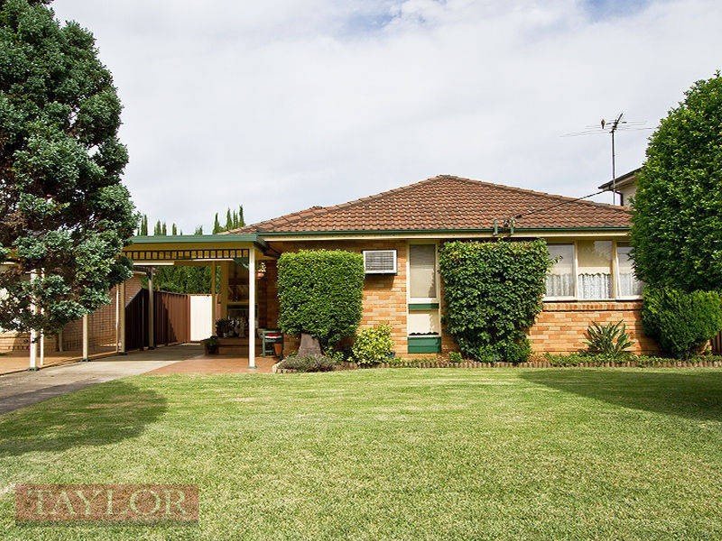 46 Greenmeadows Crescent, Toongabbie NSW 2146