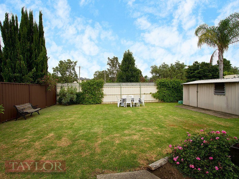 46 Greenmeadows Crescent, Toongabbie NSW 2146