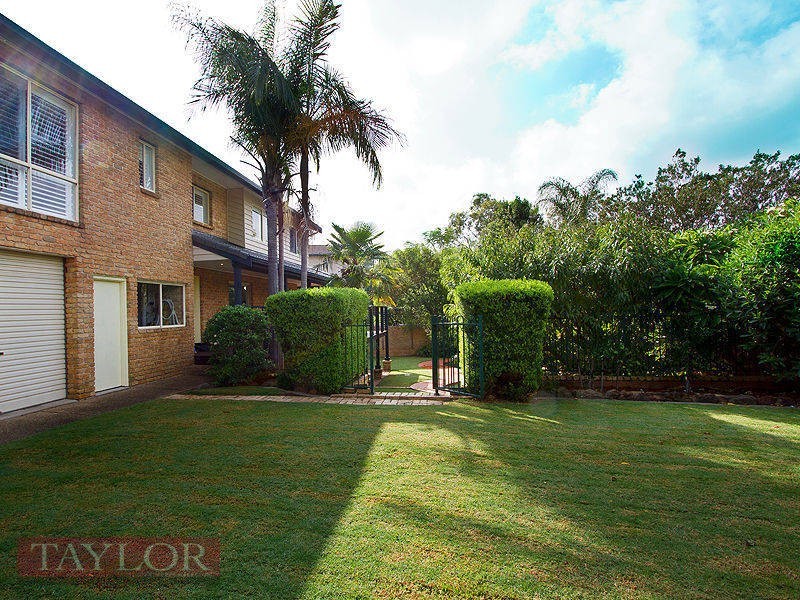 9 Ivanhoe Place, Oatlands NSW 2117