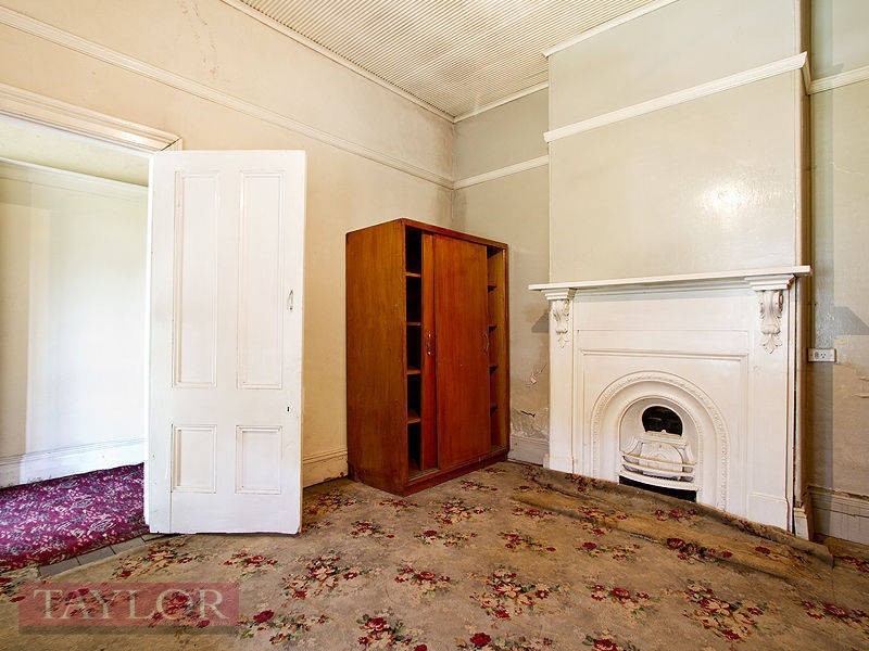 15 Ellis Street, Oatlands NSW 2117