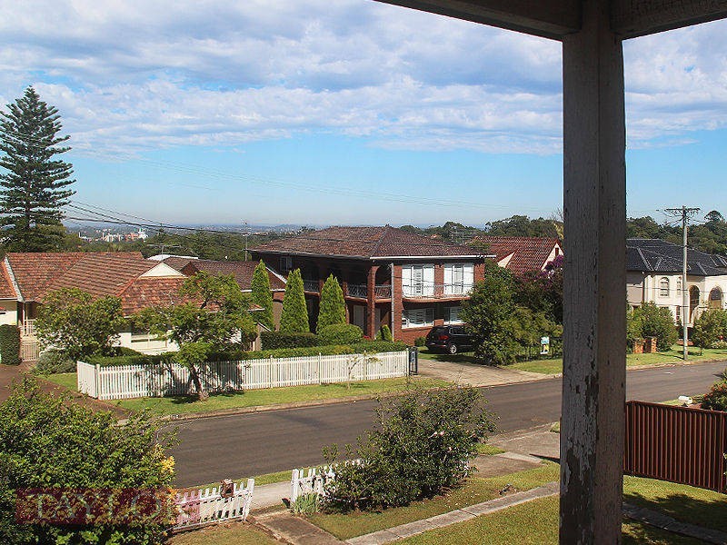 15 Ellis Street, Oatlands NSW 2117