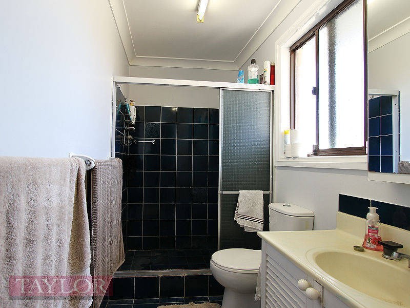 24 D’Arbon Avenue, Singleton NSW 2330