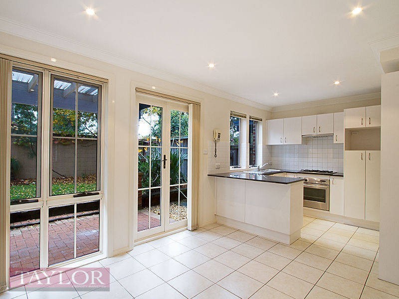 3 The Mews, Oatlands NSW 2117