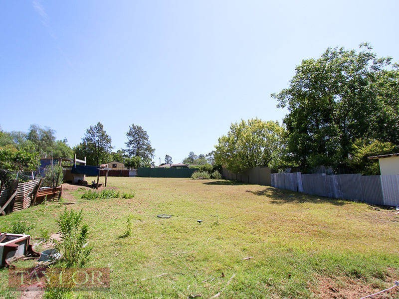 7 Whitburn Street, Greta NSW 2334