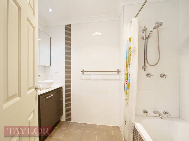 49/40 Strathalbyn Drive, Oatlands NSW 2117