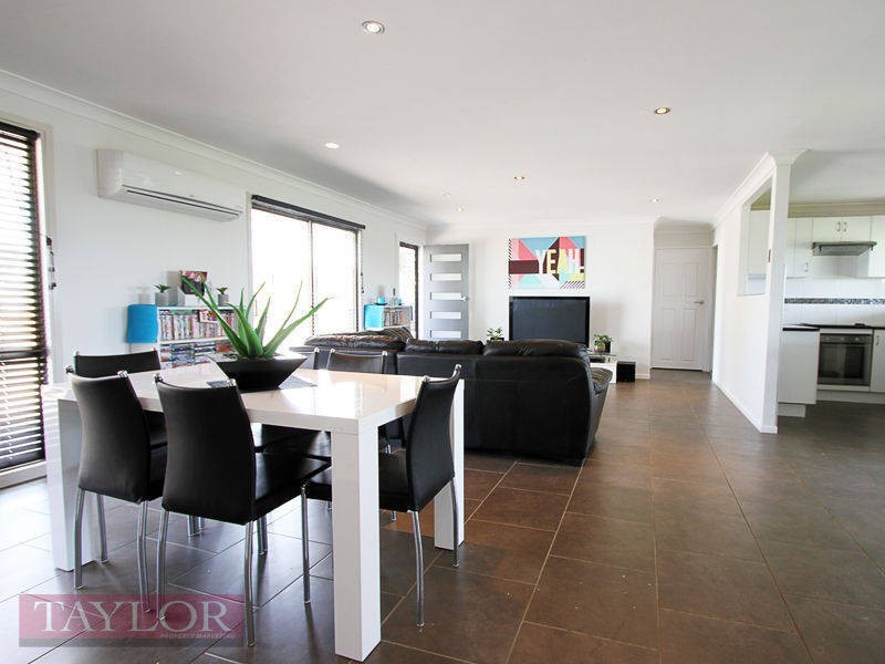 99 Long Point Road, Singleton NSW 2330