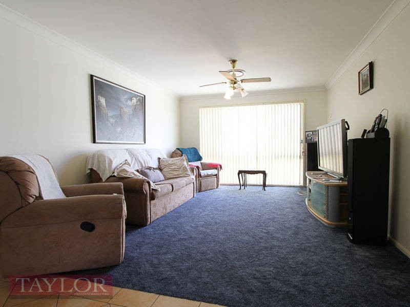 2 Grande Close, Singleton NSW 2330